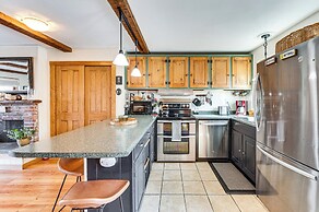 Hiking Galore: Mittersill Townhome in Franconia!