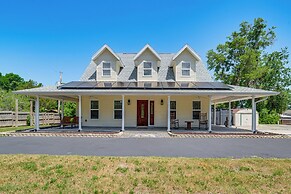 Bring Your Boat: Family Home w/ Yard in Dunnellon!