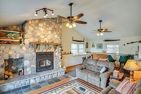 Near Hiking: Lakefront Getaway in Campbellsport!