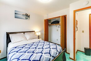 Near Dtwn & Pioneer Park: Fairbanks Home w/ Deck!