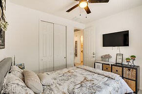 Pet-friendly Home w/ Fenced Yard in Red Rock!