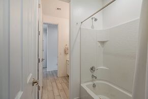 Pet-friendly Home w/ Fenced Yard in Red Rock!