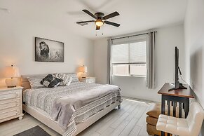 Pet-friendly Home w/ Fenced Yard in Red Rock!