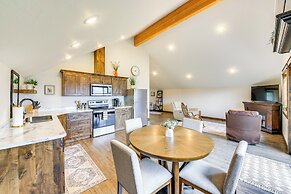 Mtn & River-view Gem w/ Balcony in Bonners Ferry