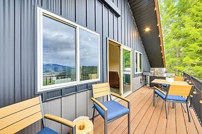 Mtn & River-view Gem w/ Balcony in Bonners Ferry