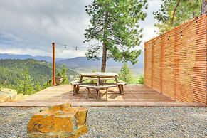 Mtn & River-view Gem w/ Balcony in Bonners Ferry