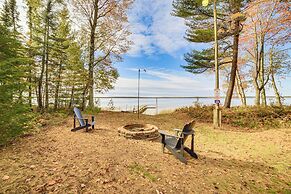 Dock & Fire Pit: Lakefront Cottage in Gould City!