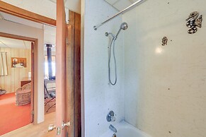 Dock & Fire Pit: Lakefront Cottage in Gould City!