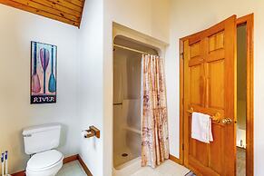 'sweet Serenity' Schroon Lake Family Retreat!