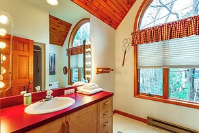 'sweet Serenity' Schroon Lake Family Retreat!