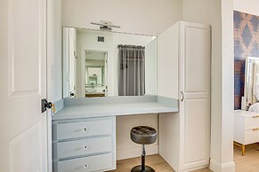 Steps to Ocean: Satellite Beach Condo w/ Balcony