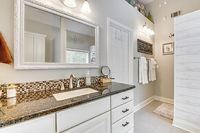 Outdoor Entertainment Area: Sharpsburg Home!