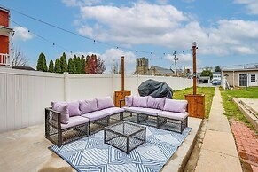 Family-friendly Townhome w/ Patio in Columbia!