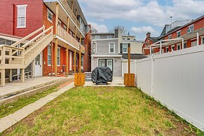 Family-friendly Townhome w/ Patio in Columbia!