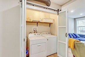 Family-friendly Townhome w/ Patio in Columbia!