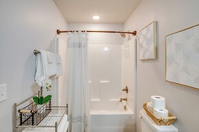 Family Home w/ Covered Patio in Ardmore