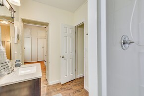 Walk to Medina Public Square: 1880 Historic Home