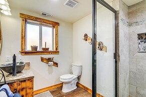 Private Hot Tub & Yard: Utah Family Getaway