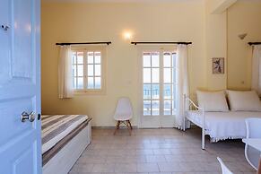 Modern Seaview Nest With Pool Panoramic Views