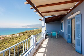 Modern Seaview Nest With Pool Panoramic Views