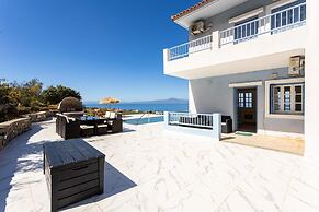 Modern Seaview Nest With Pool Panoramic Views