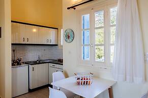 Modern Seaview Nest With Pool Panoramic Views