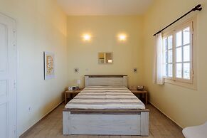 Modern Seaview Nest With Pool Panoramic Views