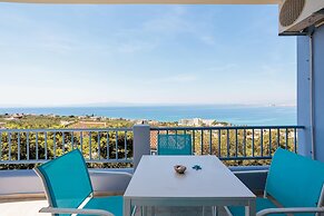 Seaview Getaway With Pool Panoramic Views