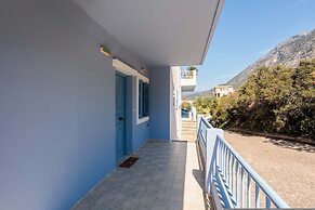 Seaview Getaway With Pool Panoramic Views