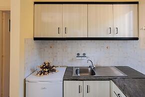 Seaview Getaway With Pool Panoramic Views