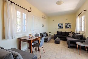 Seaview Getaway With Pool Panoramic Views