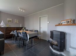 Spacious Seaside Villa in Oostduinkerke