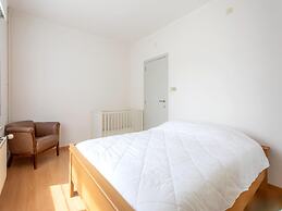 Spacious Seaside Villa in Oostduinkerke