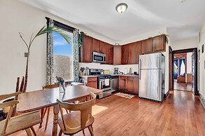 3 Bed Vintage Condo In Chicagolands Trendy Berwyn 3 Bedroom Condo