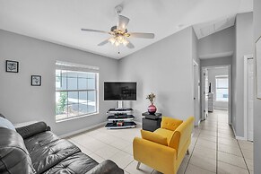 Relax & Recharge In Sunny Inverness 3 Bedroom Home