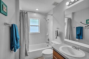 Relax & Recharge In Sunny Inverness 3 Bedroom Home