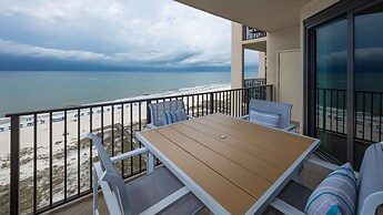 Phoenix East 1108 1 Bedroom Condo