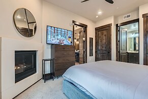 Blackstone Majesty In The Mountains 2g 2 Bedroom Condo