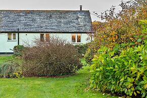 Studio in Boscastle Near Tintagel Castle