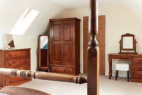 Spacious Cottage in Ashbourne, No Deposit