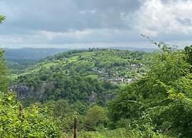 2 Bedroom Holiday Apartment in Matlock