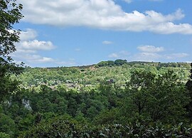 2 Bedroom Holiday Apartment in Matlock