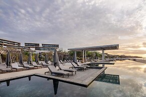 Solaz Luxury Collection Resort