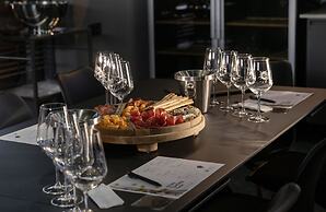 Eclipse Winery Boutique Hotel