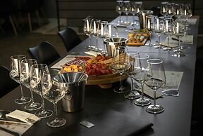 Eclipse Winery Boutique Hotel