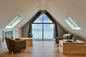 Beach House Overlooking Mount's Bay, No Deposit