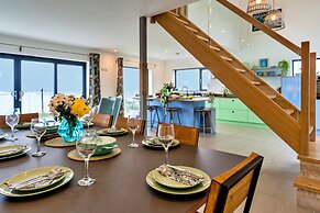 Beach House Overlooking Mount's Bay, No Deposit
