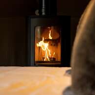 Pet-friendly Chalet in Hoath, No Deposit