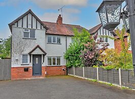 Retreat in Solihull Near NEC Birmingham
