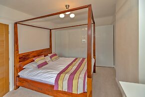 Retreat in Solihull Near NEC Birmingham